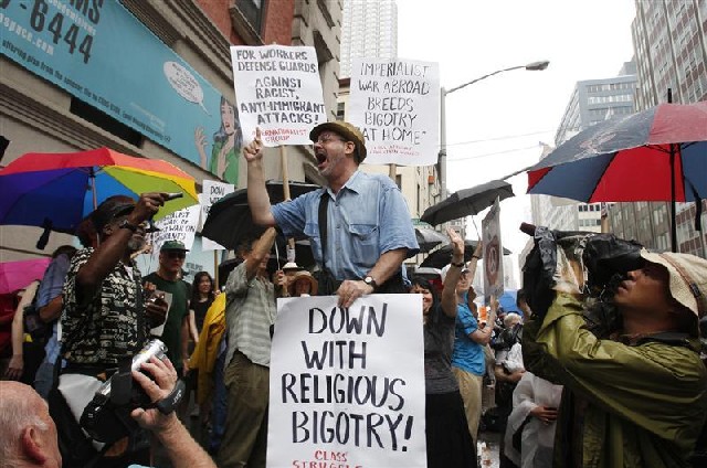 Supporters of the ''Ground Zero Mosque'' rally in New York on Sep. 11, 2010